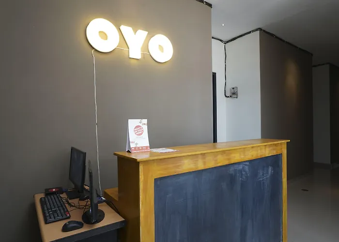 Oyo 1848 Tb's Hotel